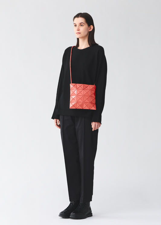 LUCENT ONE-TONE、バッグ&財布_ショルダーバッグ、着用画像1