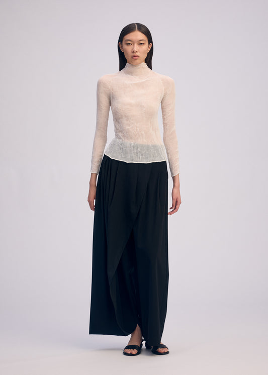 CHIFFON TWIST BK/WT-66、ウィメンズ_トップス_トップ、着用画像1