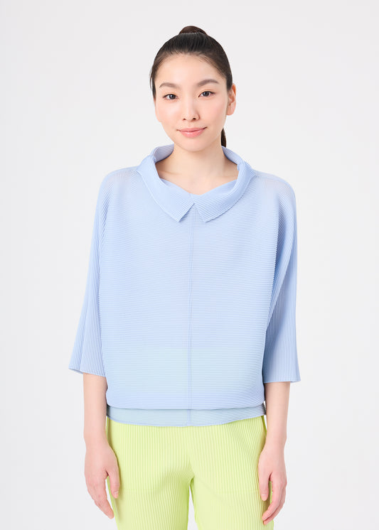 DOLMAN STRETCH PLEATS 1、ウィメンズ_トップス_トップ、着用画像1