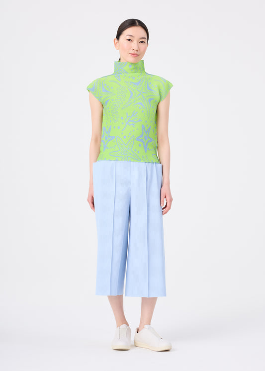 FINE KNIT PLEATS COLOR 1、ウィメンズ_パンツ、着用画像1