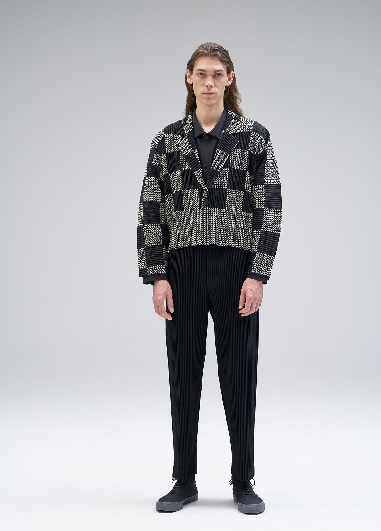 HOMME PLISSÉ ISSEY MIYAKE AUTUMN WINTER 2021/22 コレクション07