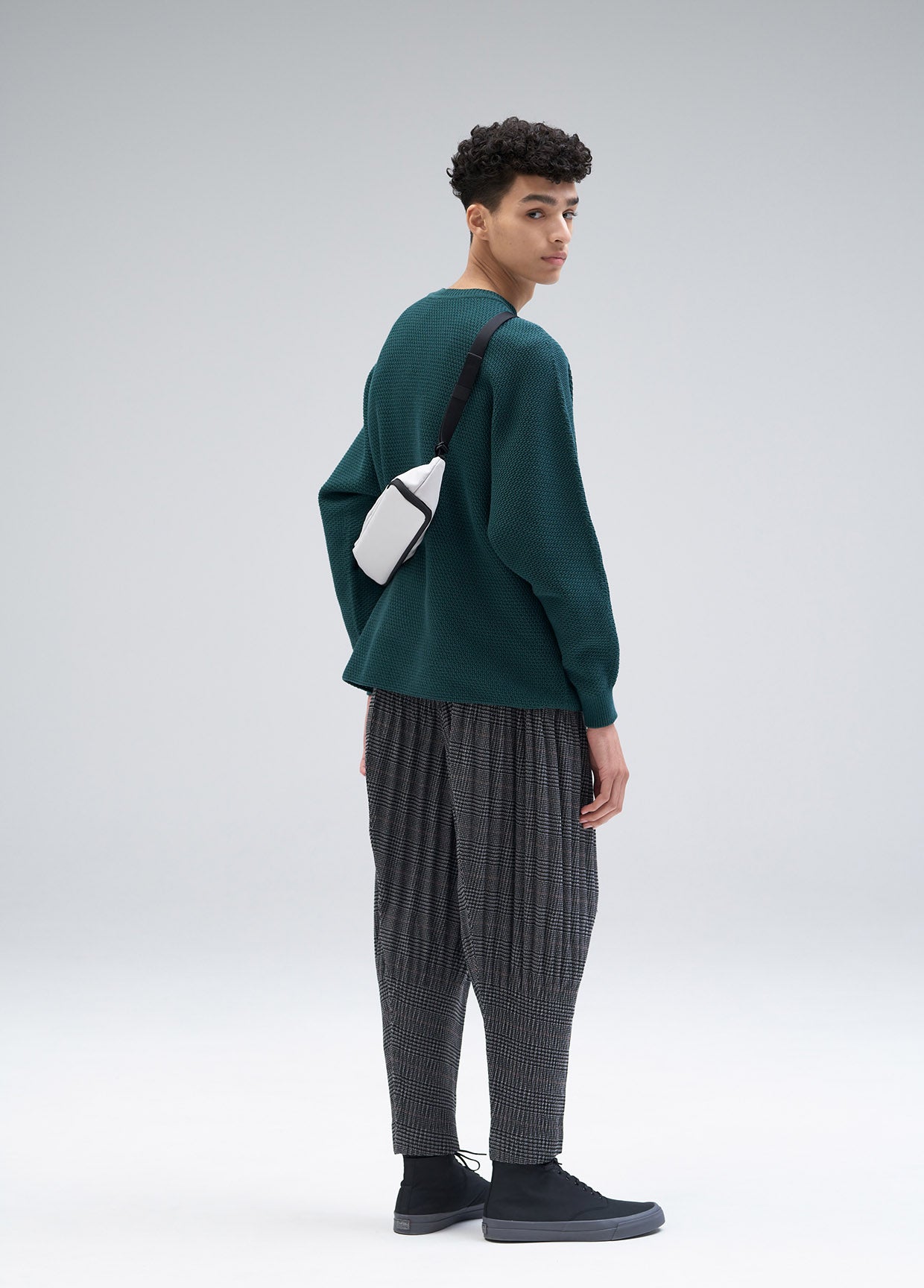HOMME PLISSÉ ISSEY MIYAKE AUTUMN WINTER 2021/22 コレクション18