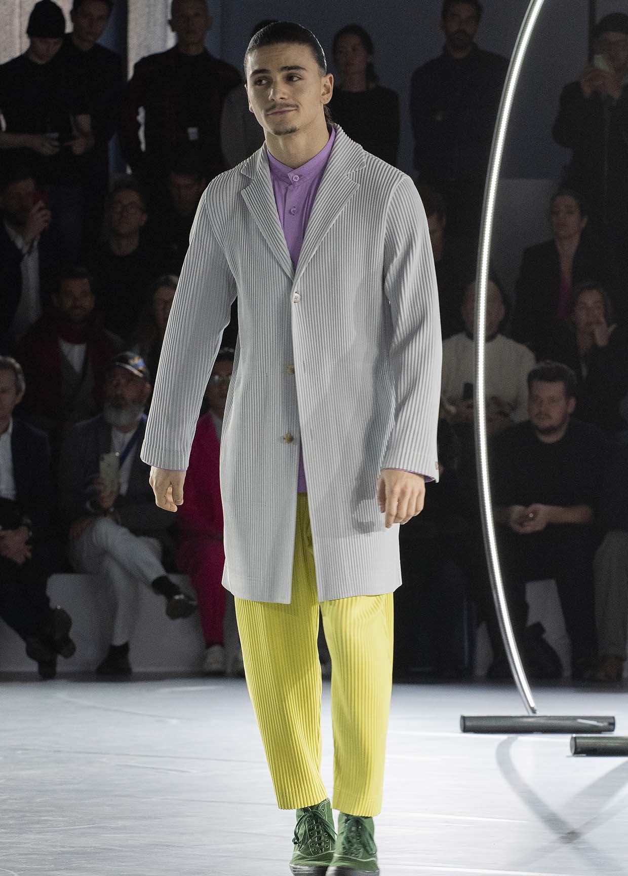 HOMME PLISSÉ ISSEY MIYAKE AUTUMN WINTER 20/21 コレクション04