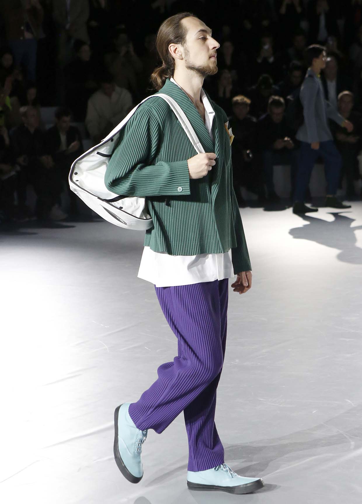 HOMME PLISSÉ ISSEY MIYAKE AUTUMN WINTER 20/21 コレクション07