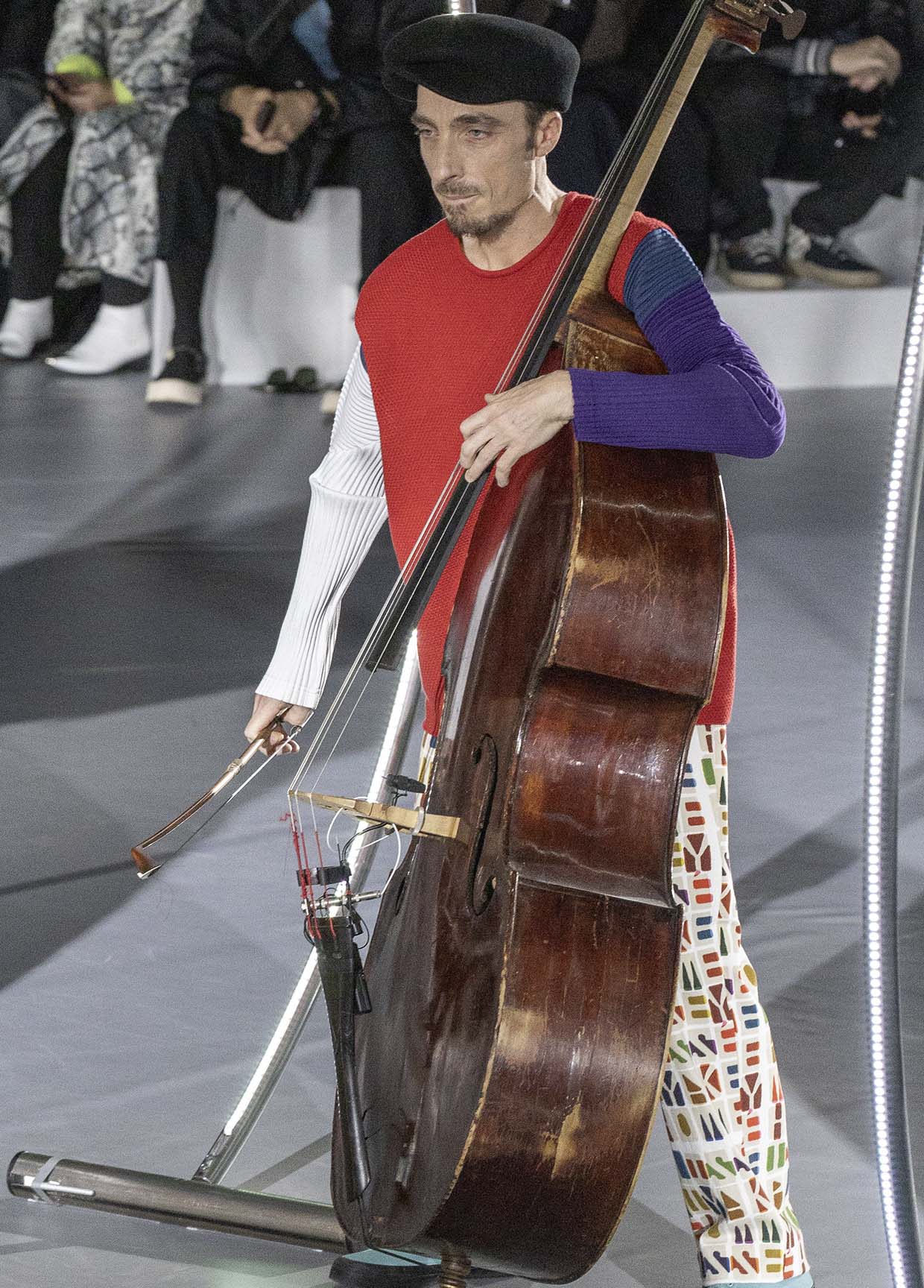 HOMME PLISSÉ ISSEY MIYAKE AUTUMN WINTER 20/21 コレクション22