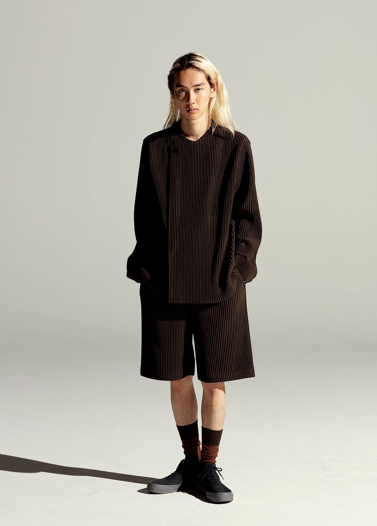HOMME PLISSÉ ISSEY MIYAKE SPRING SUMMER 2022 コレクション12
