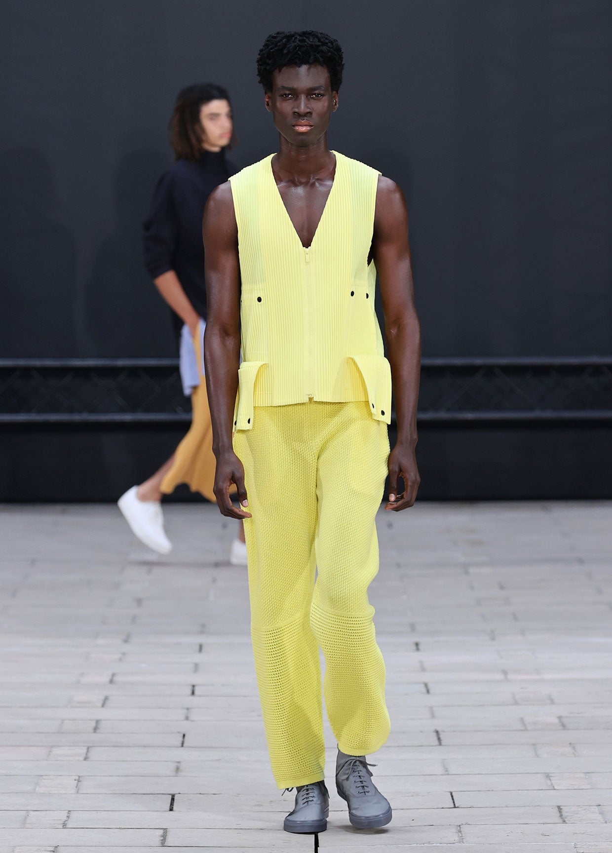 HOMME PLISSÉ ISSEY MIYAKE SPRING SUMMER 2023 コレクション06