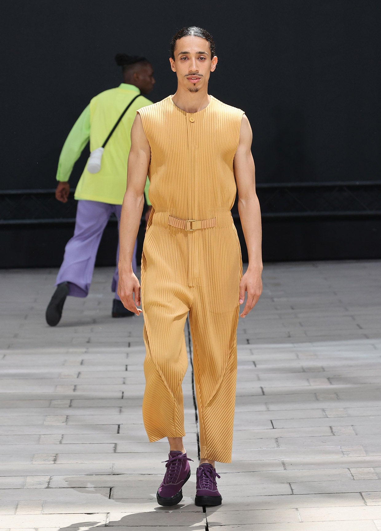 HOMME PLISSÉ ISSEY MIYAKE SPRING SUMMER 2023 コレクション21