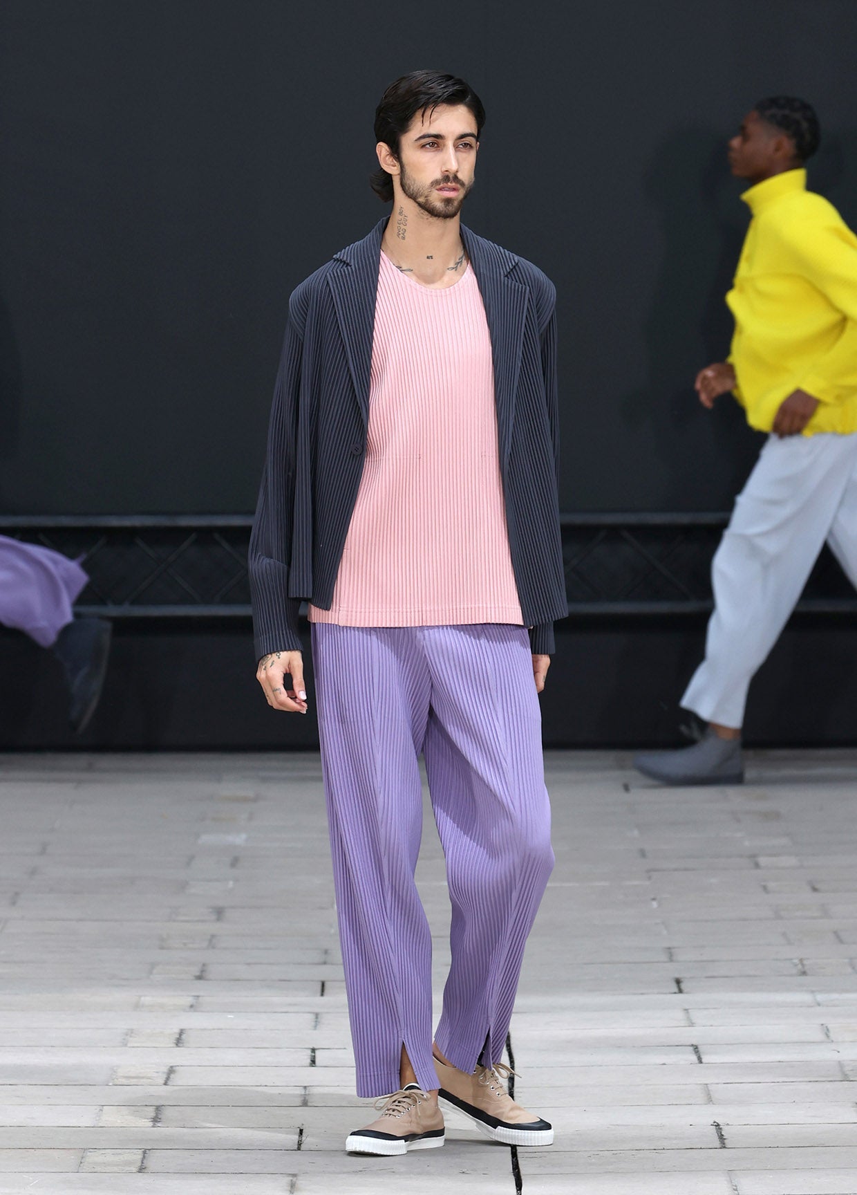 HOMME PLISSÉ ISSEY MIYAKE SPRING SUMMER 2023 コレクション26
