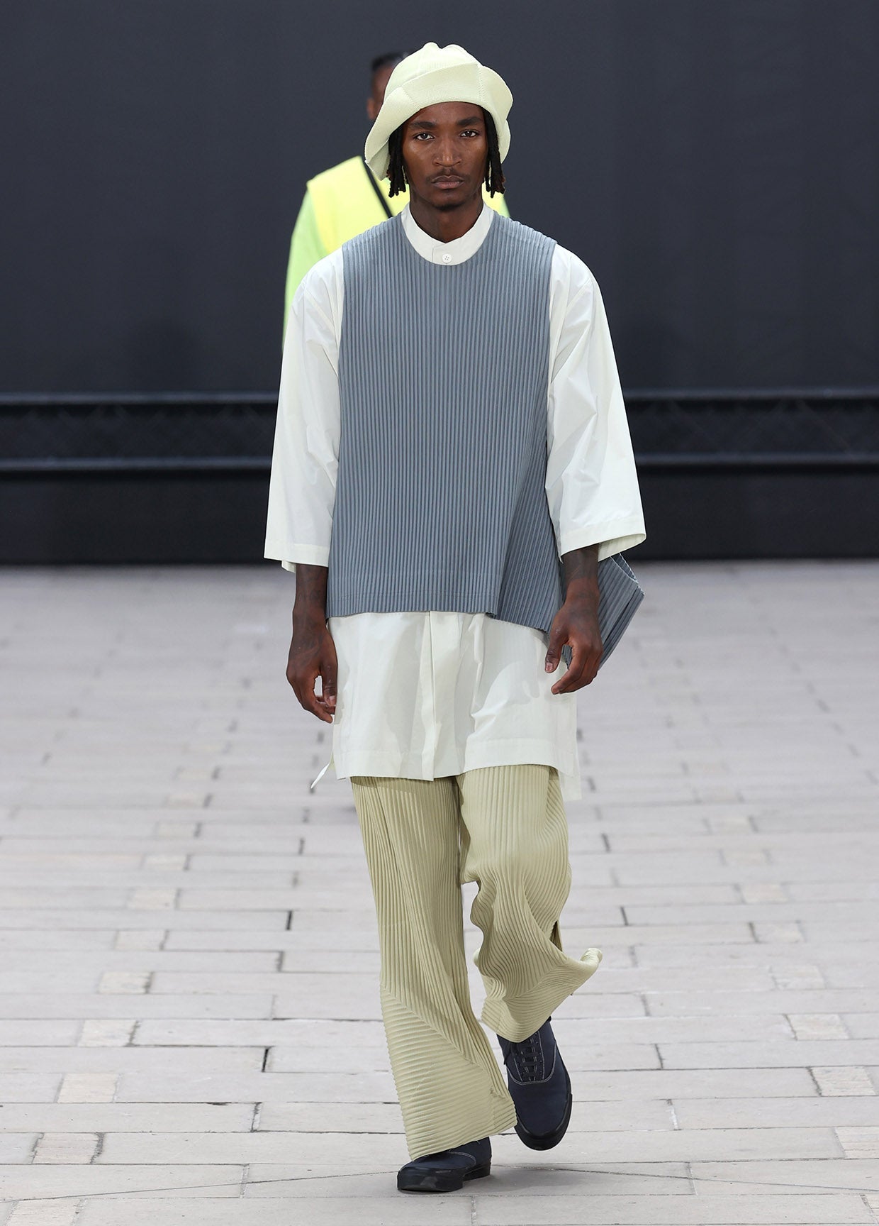 HOMME PLISSÉ ISSEY MIYAKE SPRING SUMMER 2023 コレクション28