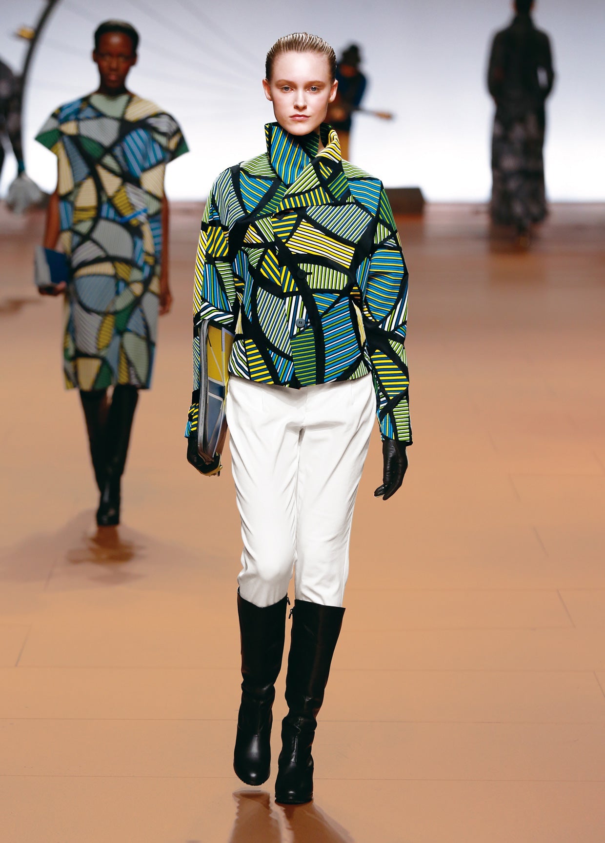 ISSEY MIYAKE AUTUMN WINTER 2014 コレクション 11