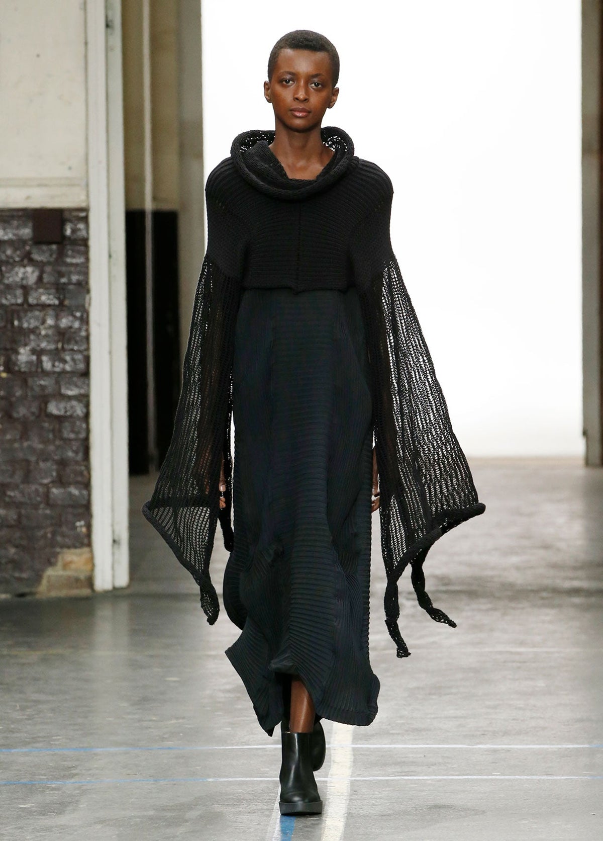 ISSEY MIYAKE AUTUMN WINTER 2019 コレクション13