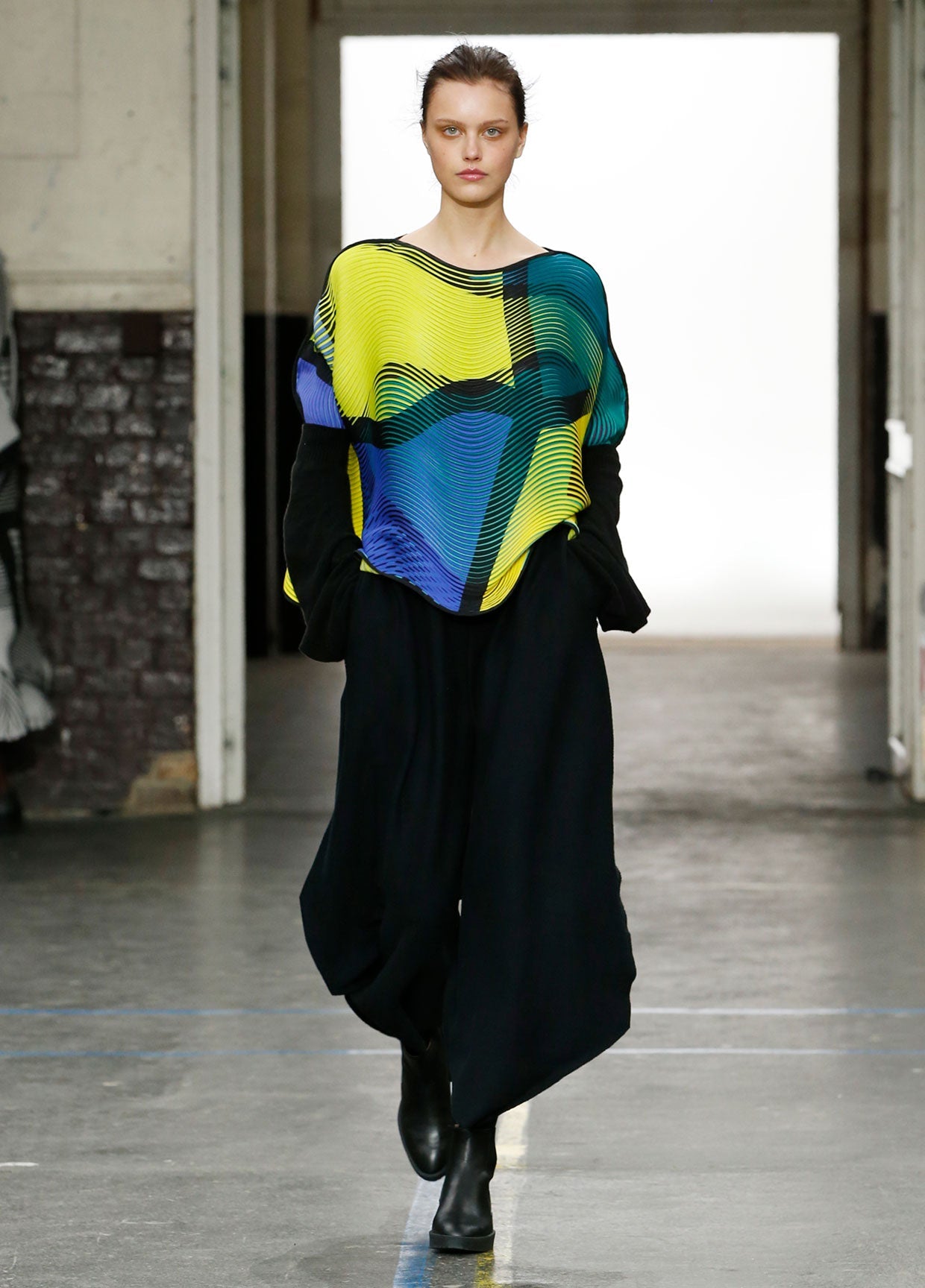 ISSEY MIYAKE AUTUMN WINTER 2019 コレクション18