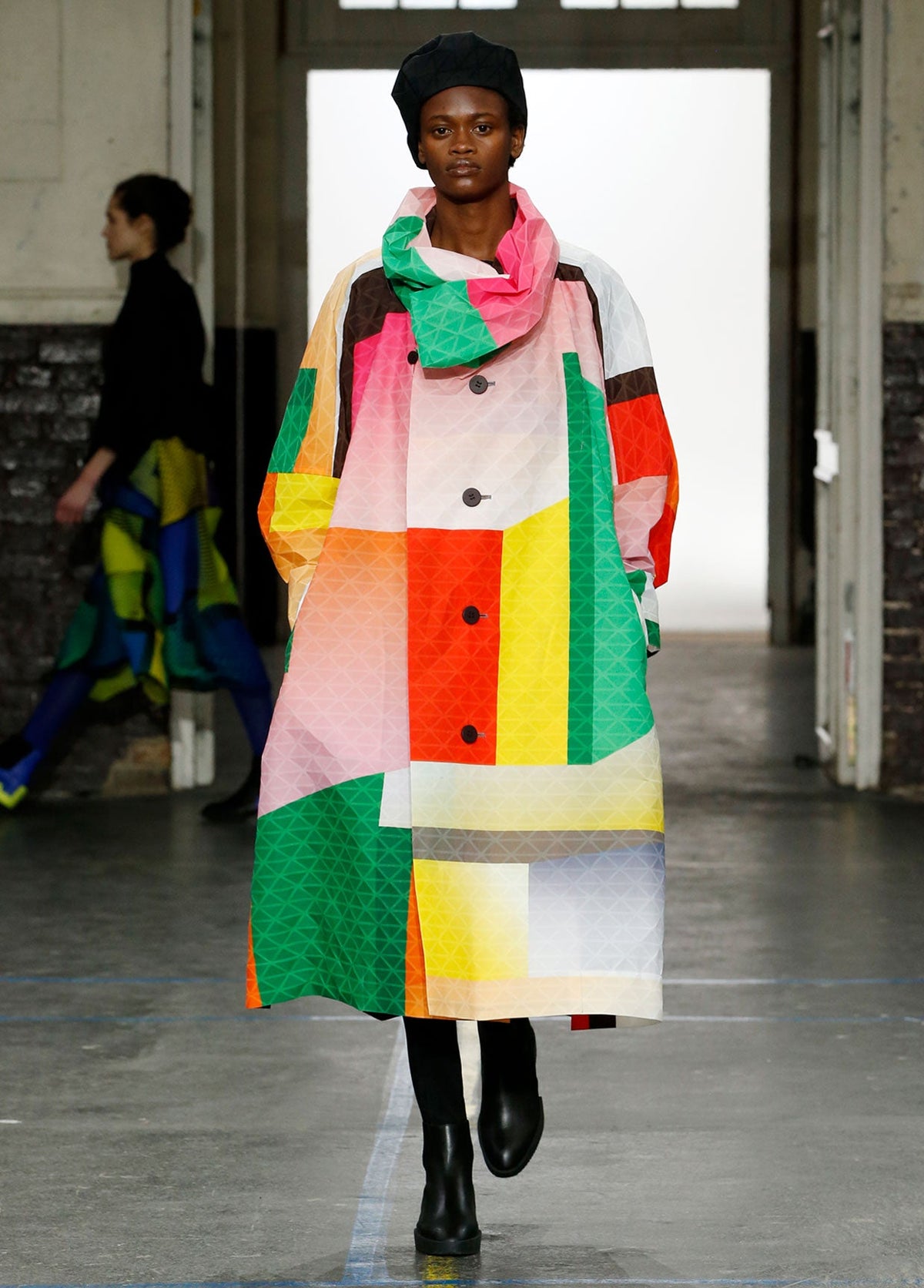 ISSEY MIYAKE AUTUMN WINTER 2019 コレクション27