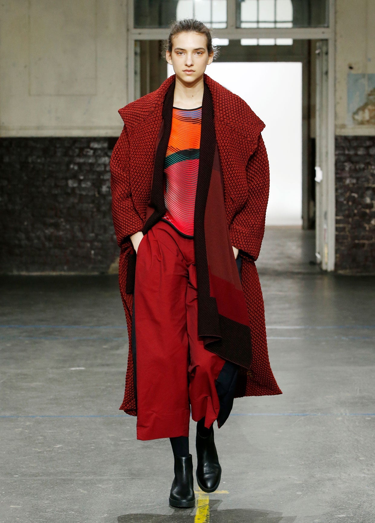 ISSEY MIYAKE AUTUMN WINTER 2019 コレクション33