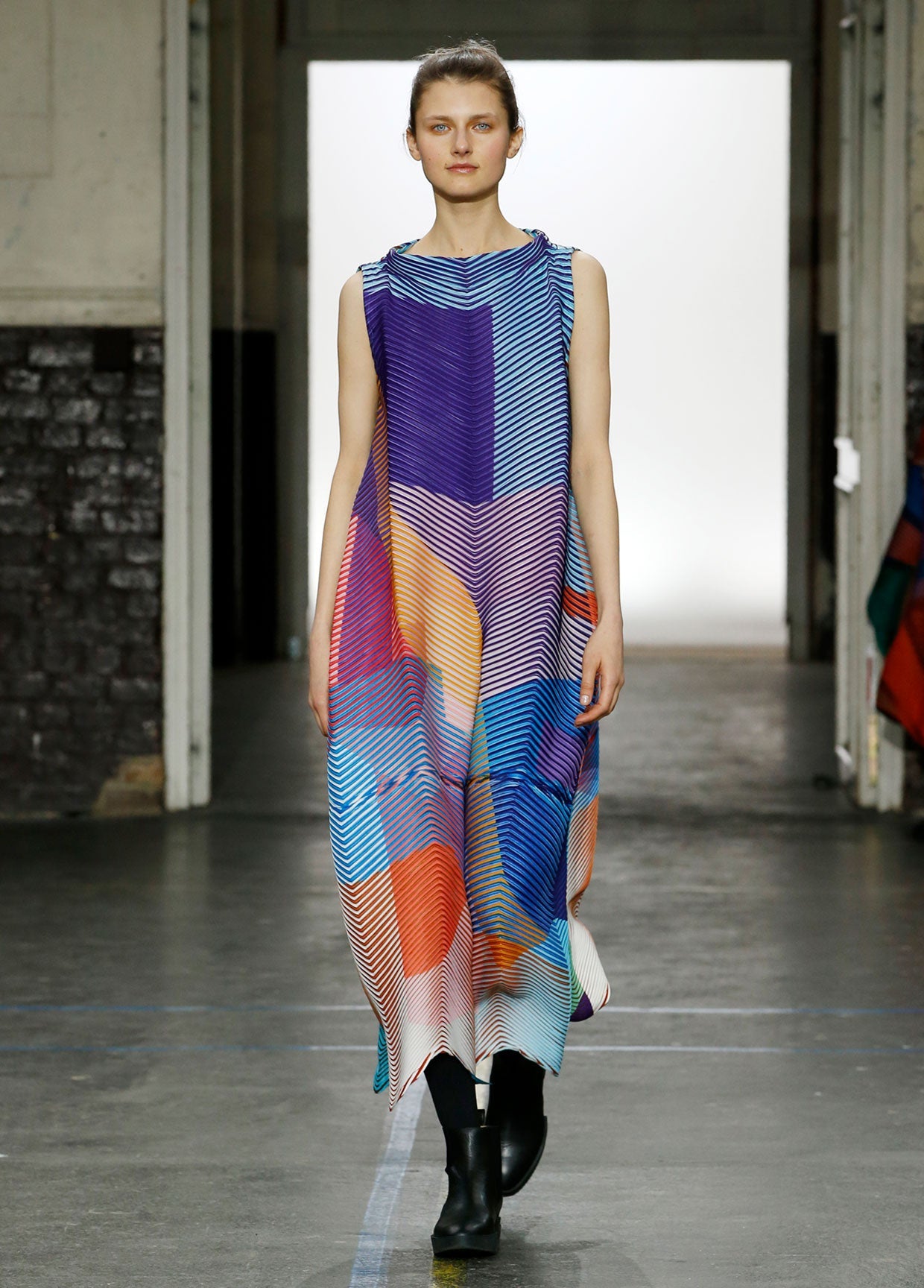ISSEY MIYAKE AUTUMN WINTER 2019 コレクション43