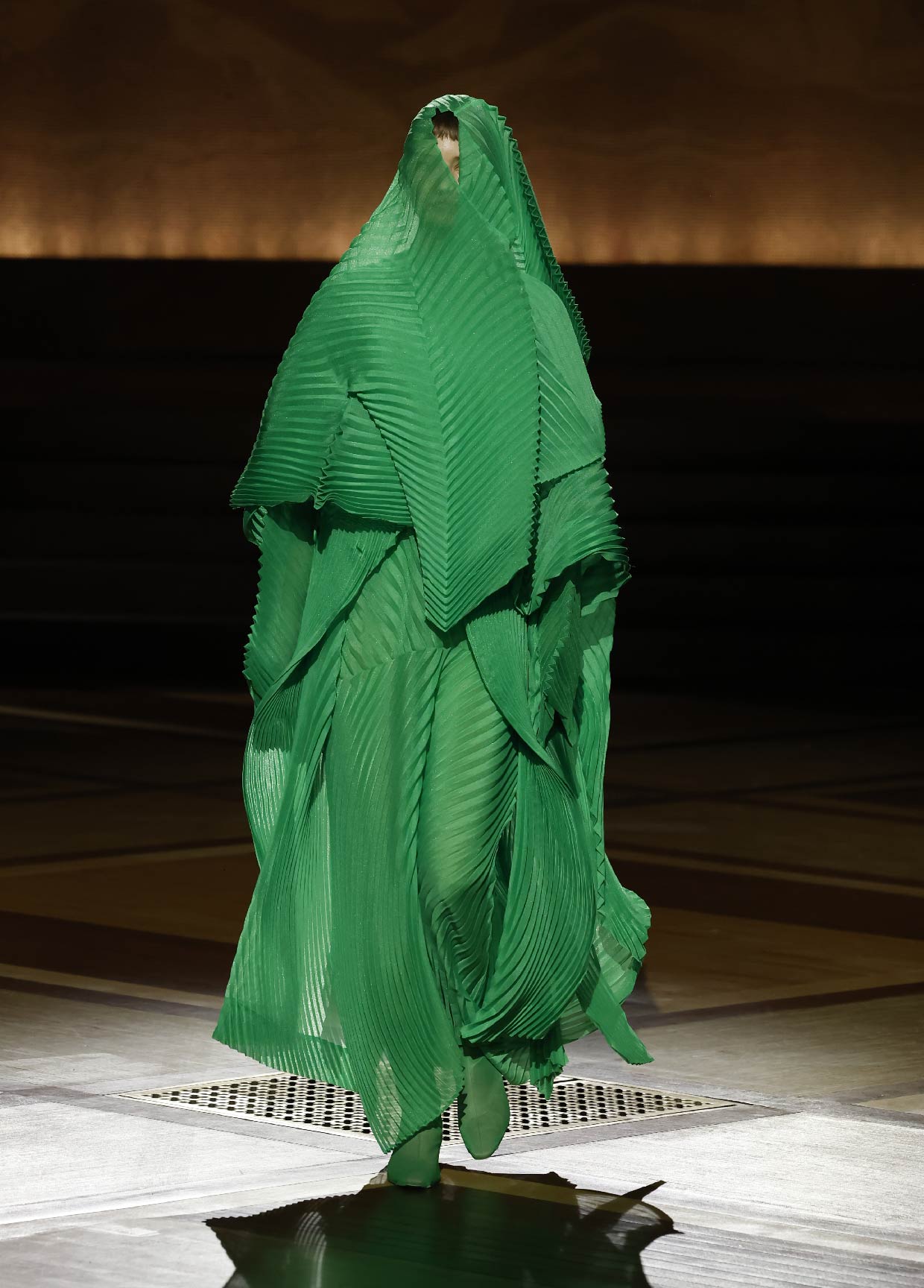 ISSEY MIYAKE AUTUMN WINTER 2024/25 コレクション 45