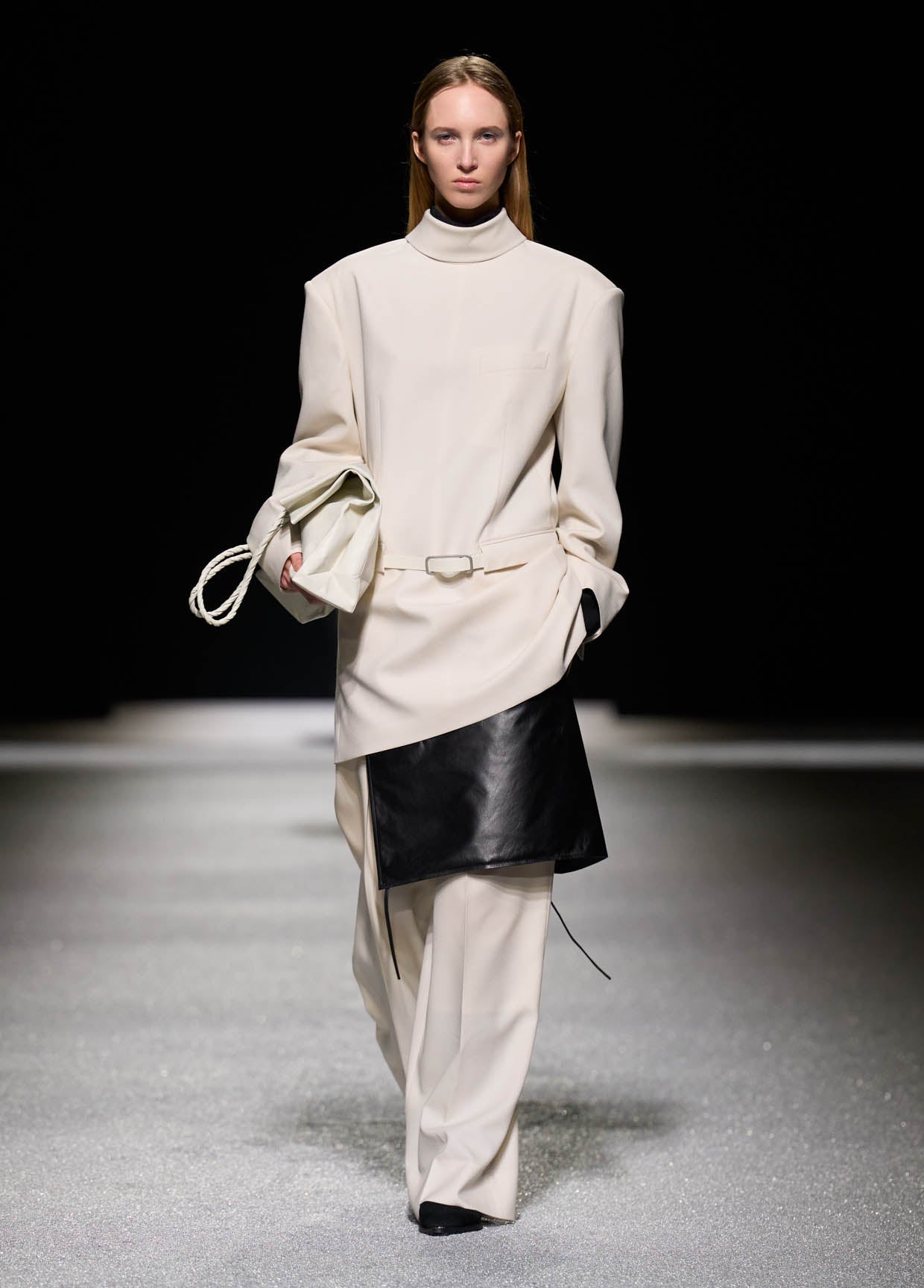 ISSEY MIYAKE AUTUMN WINTER 2026/27 コレクション 23