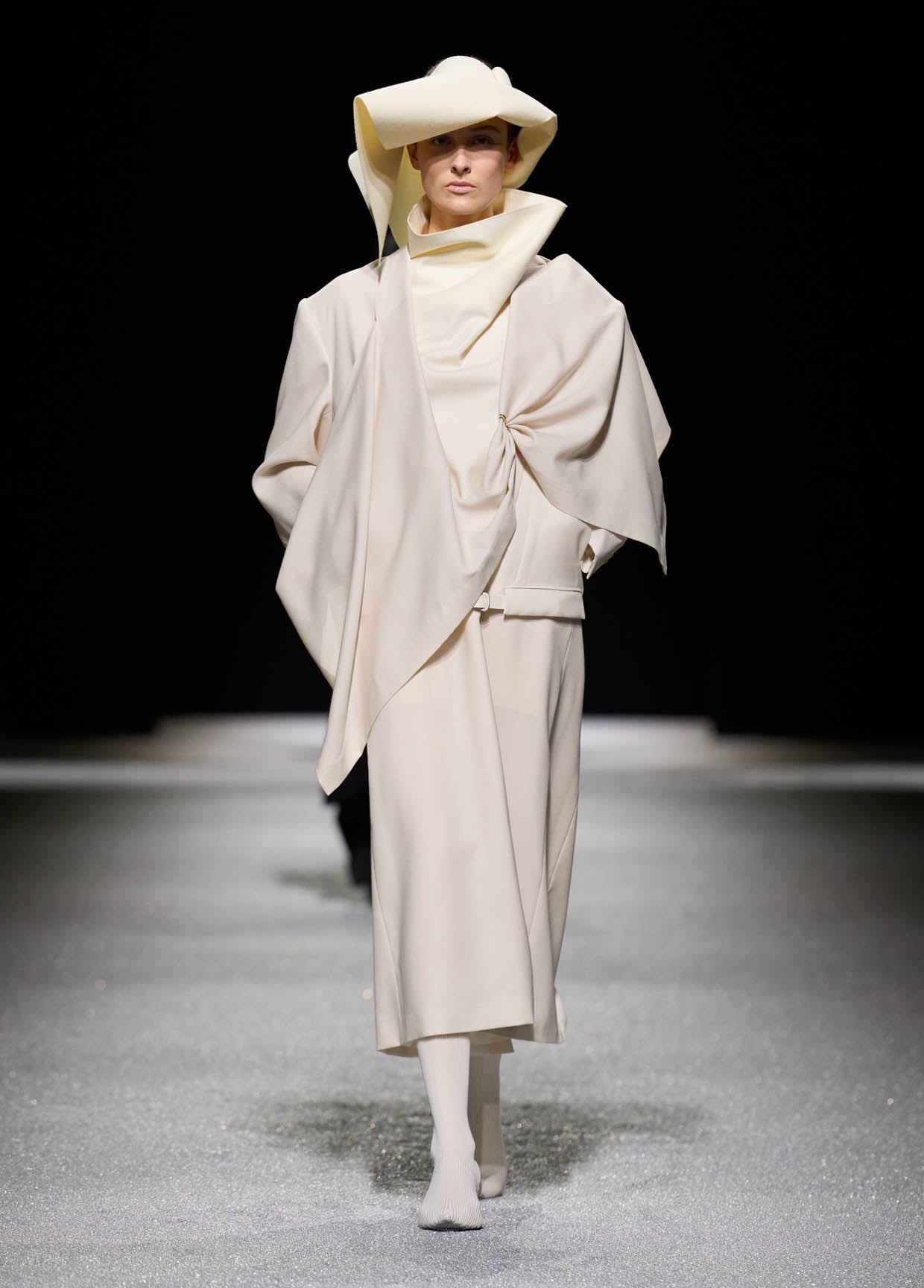 ISSEY MIYAKE AUTUMN WINTER 2026/27 コレクション 24