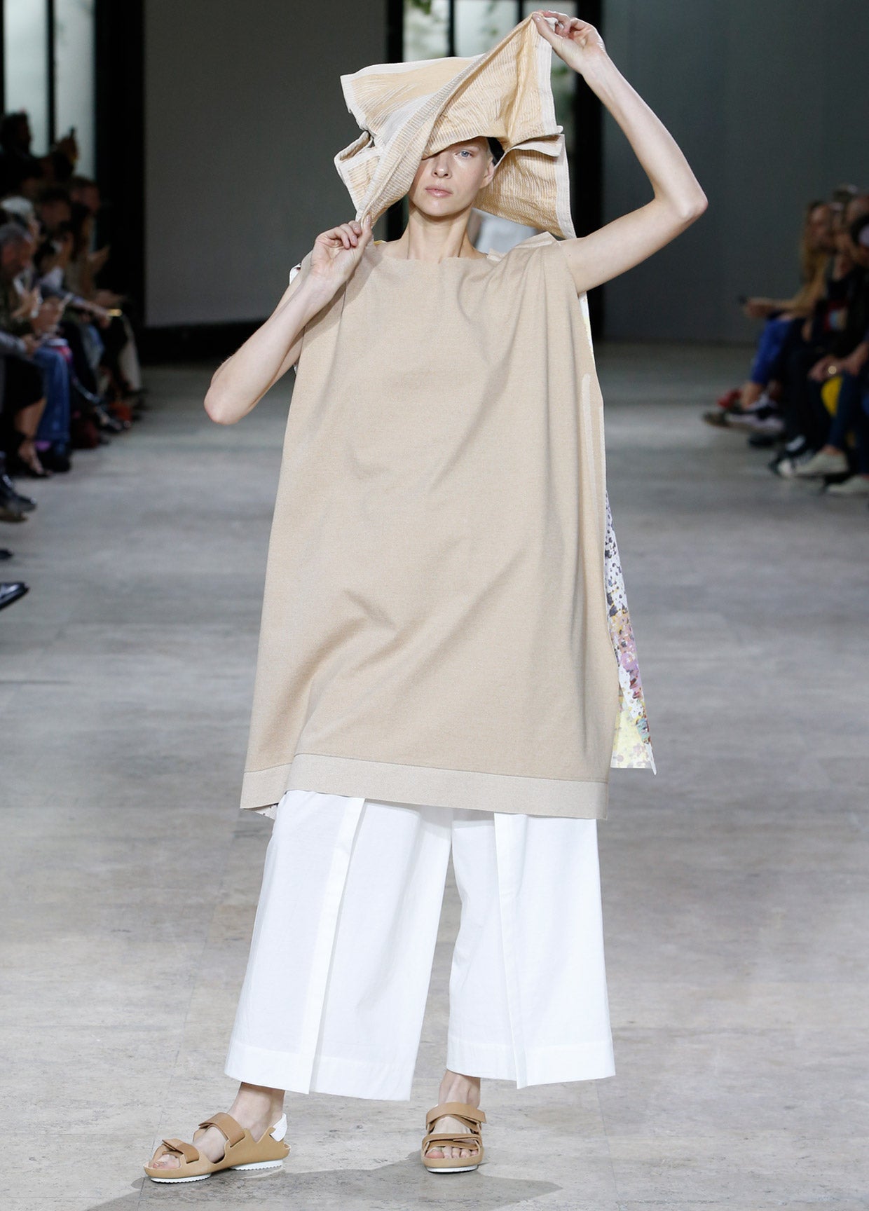 ISSEY MIYAKE SPRING SUMMER 2019 コレクション07