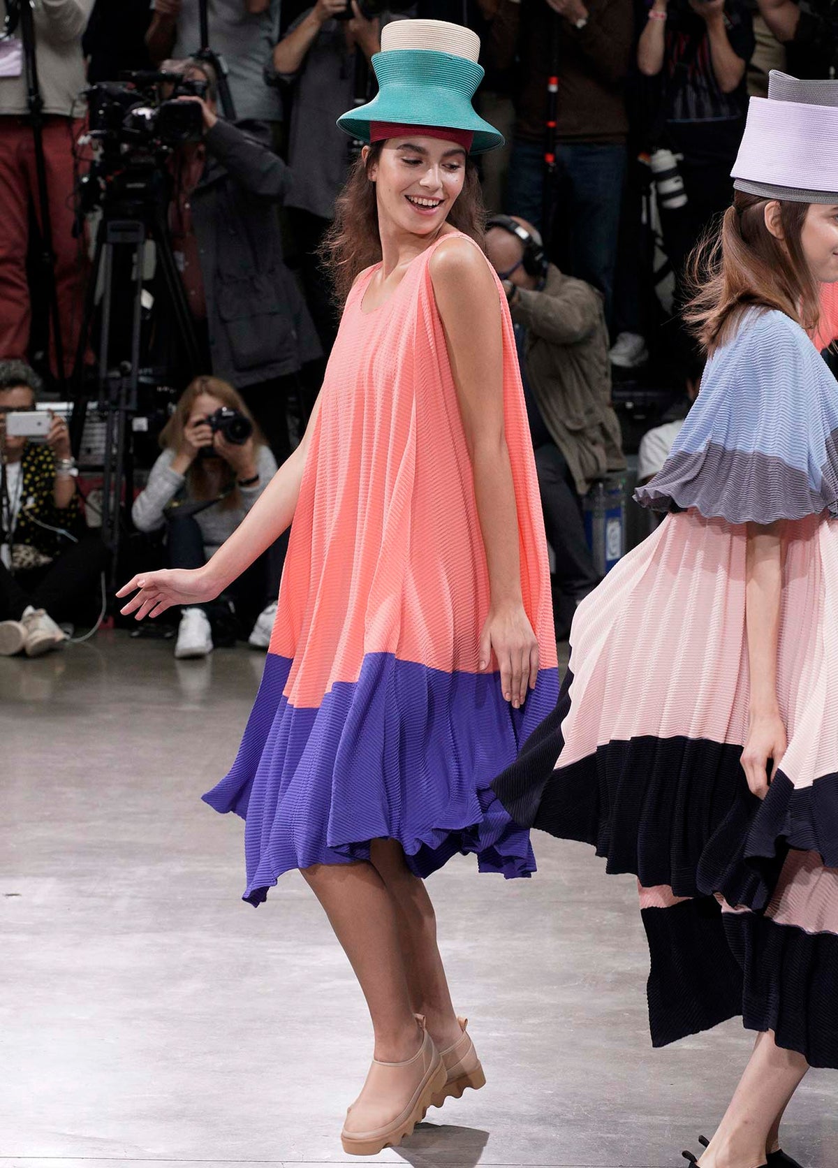 ISSEY MIYAKE SPRING SUMMER 2020 コレクション 44