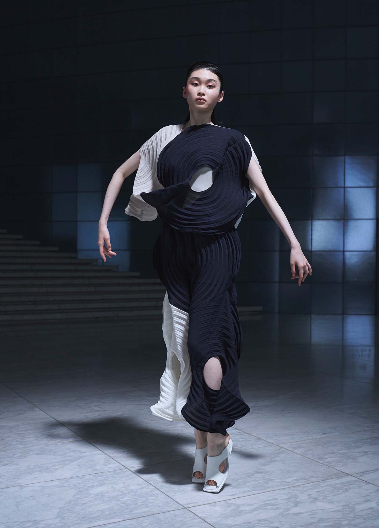 ISSEY MIYAKE SPRING SUMMER 2022 コレクション30