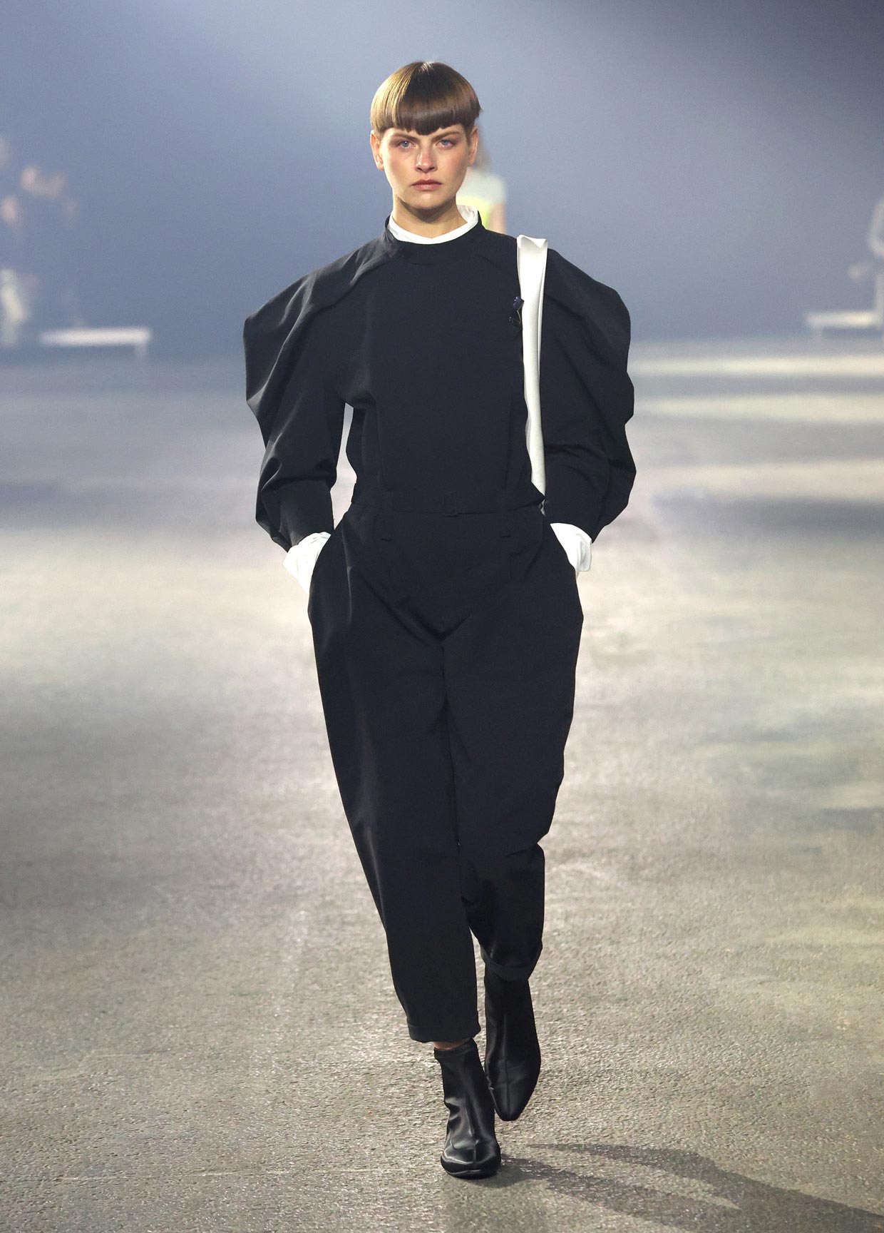 ISSEY MIYAKE SPRING SUMMER 2023 コレクション10