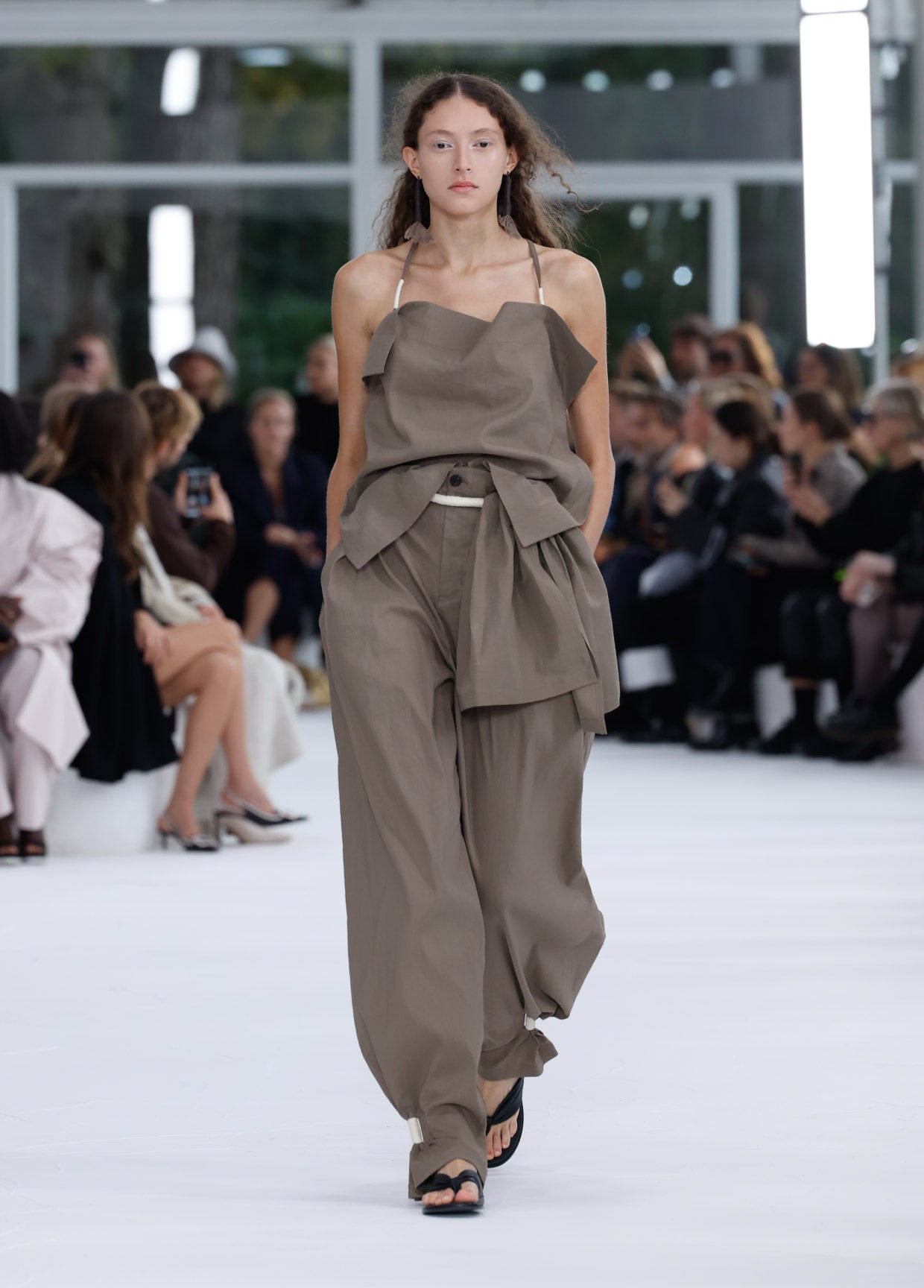ISSEY MIYAKE SPRING SUMMER 2025 コレクション 38