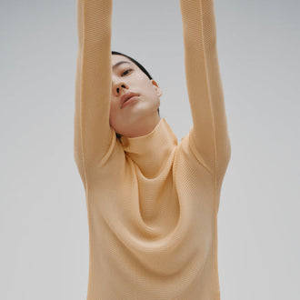 STRETCH PLEATS