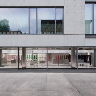 PLEATS PLEASE ISSEY MIYAKE / NEW YORK 2024年12月12日（木）オープン