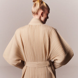 WOOL PLEATS