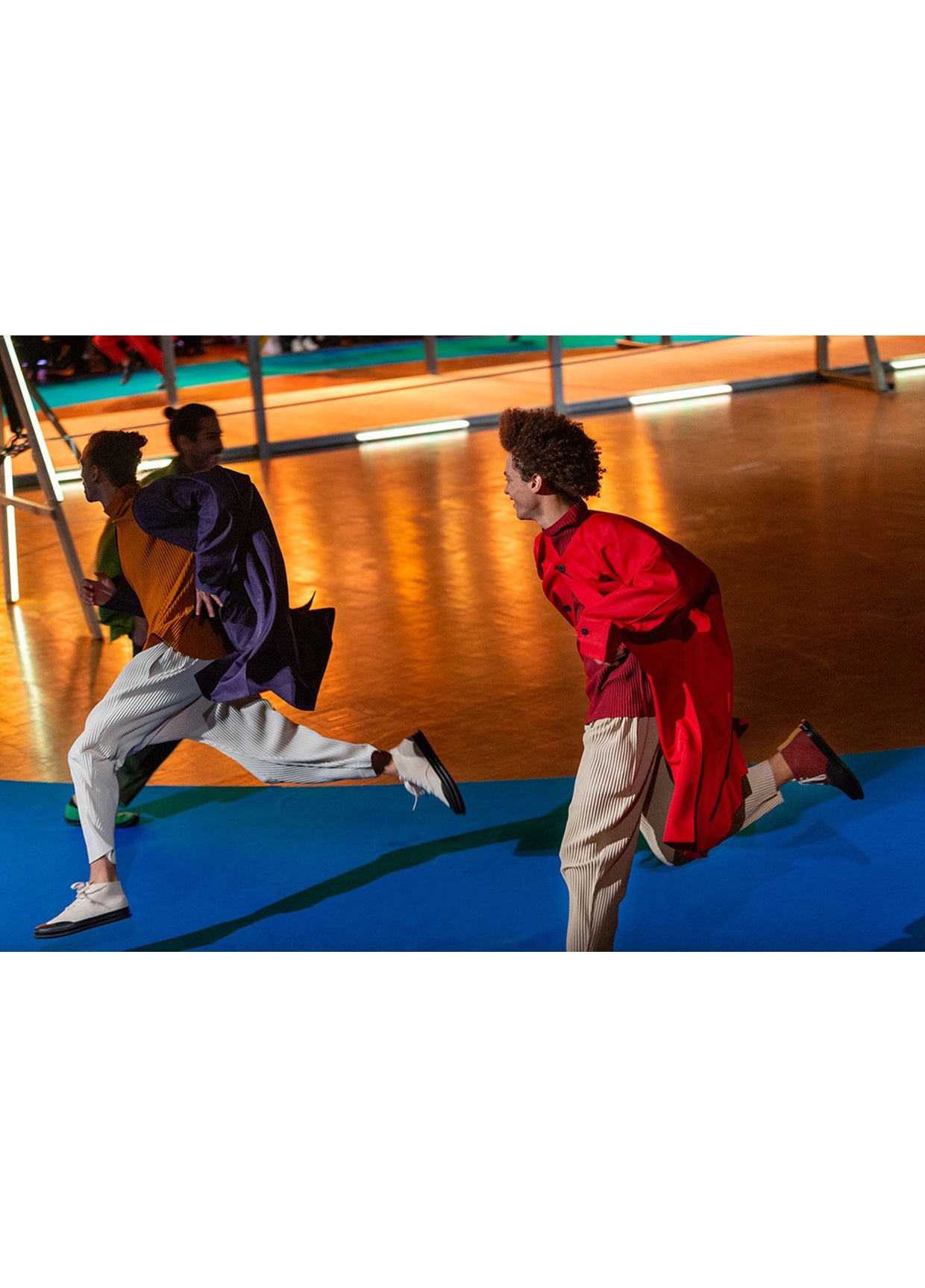 HOMME PLISSÉ ISSEY MIYAKE AUTUMN WINTER 2019/20 コレクション 08