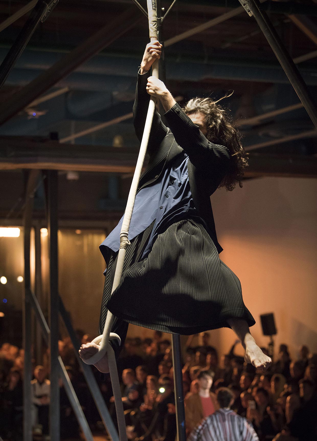 HOMME PLISSÉ ISSEY MIYAKE AUTUMN WINTER 2019/20 コレクション 11