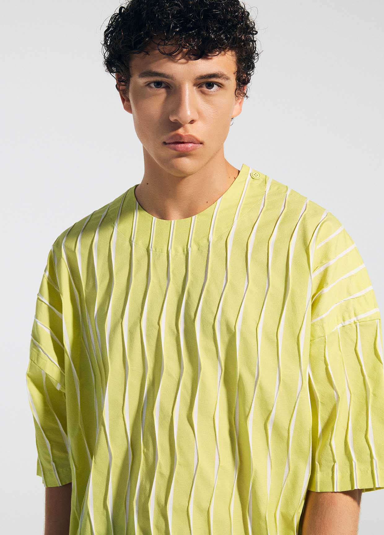 A-POC ABLE ISSEY MIYAKE LOOK 33