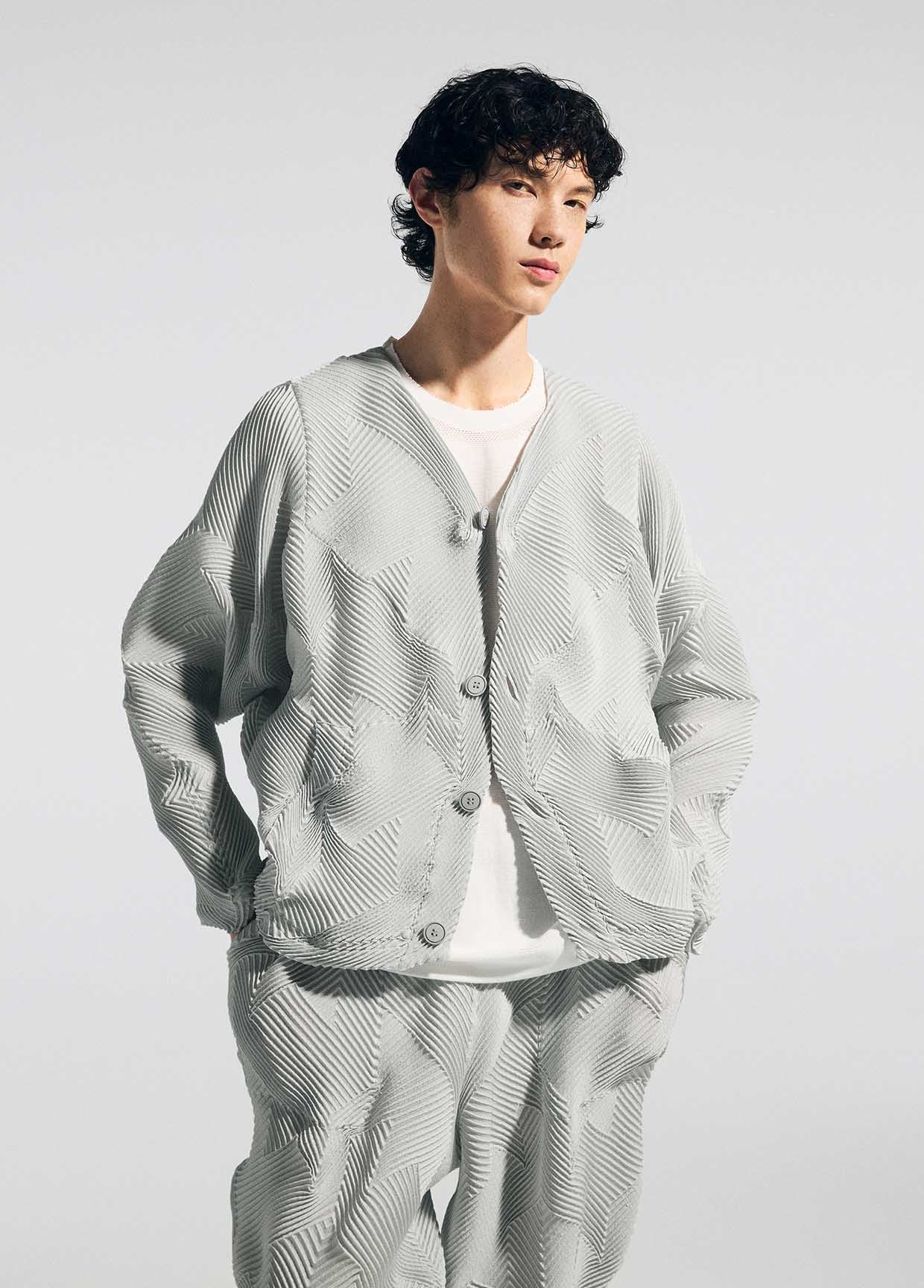 A-POC ABLE ISSEY MIYAKE LOOK 37