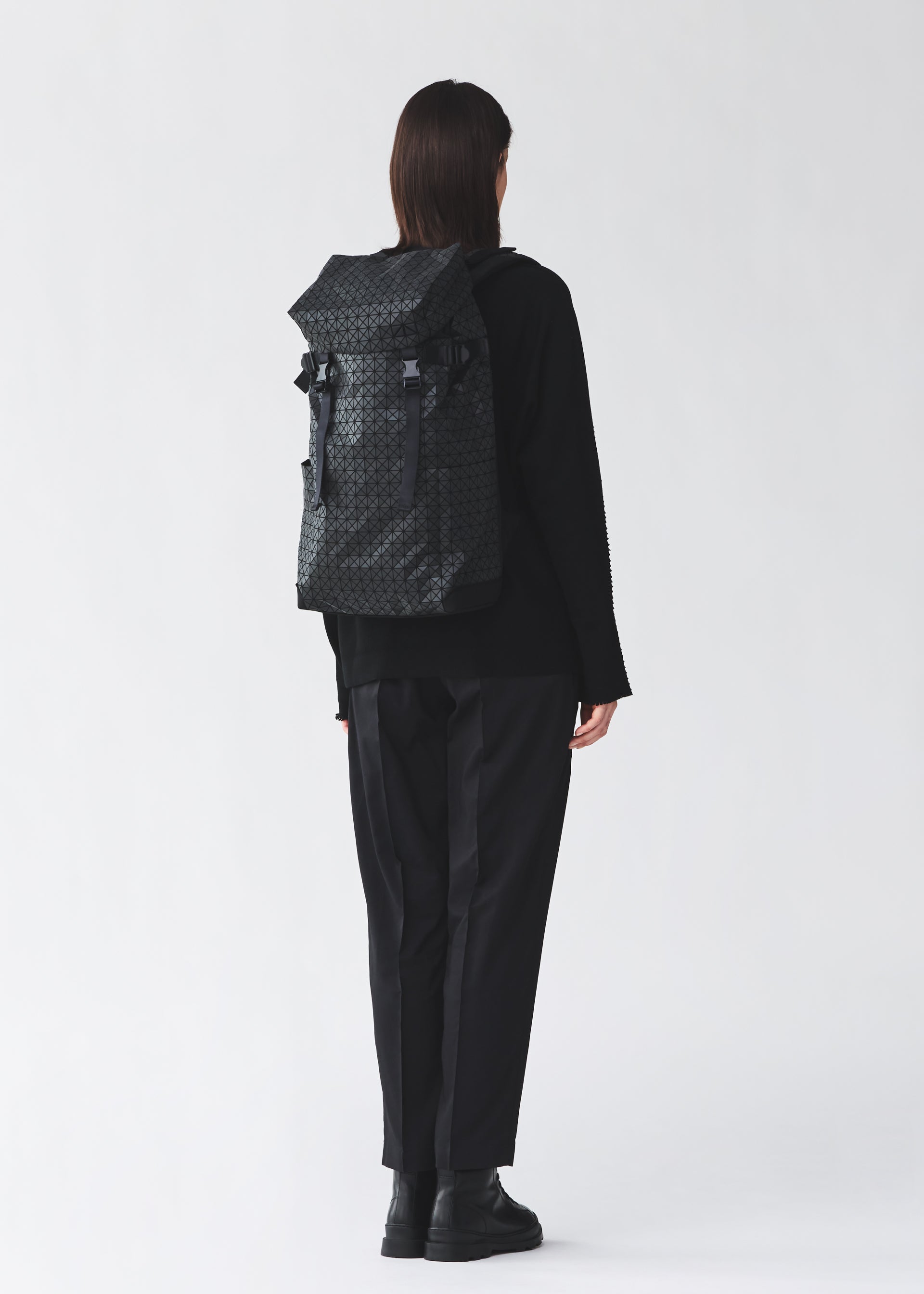 HIKER、バッグ&財布_バックパック、着用画像2