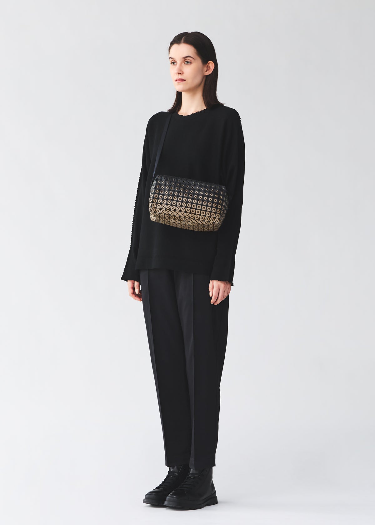 SADDLE BAG GRADUAL、バッグ&財布_ショルダーバッグ、着用画像2
