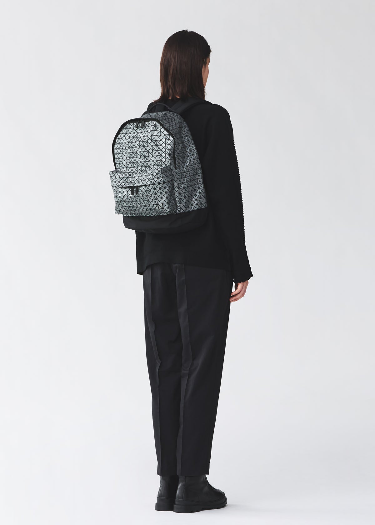 DAYPACK REFLECTOR、バッグ&財布_バックパック、着用画像2