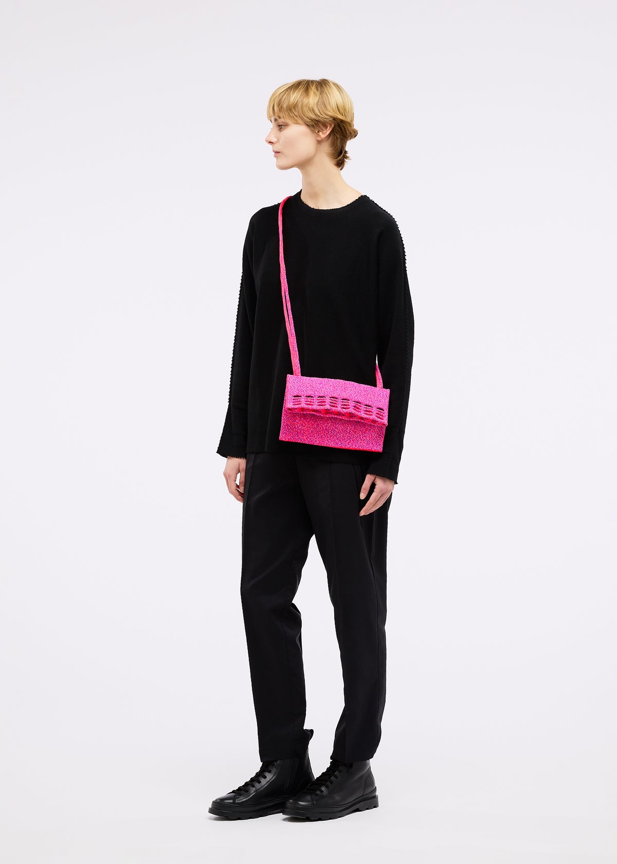 MOKKO MELANGE MIX、バッグ&財布_ショルダーバッグ、着用画像2