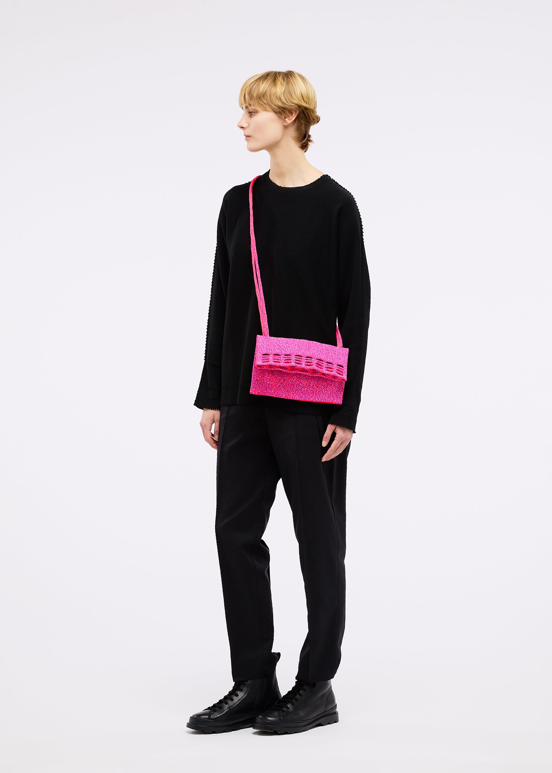 MOKKO MELANGE MIX、バッグ&財布_ショルダーバッグ、着用画像2