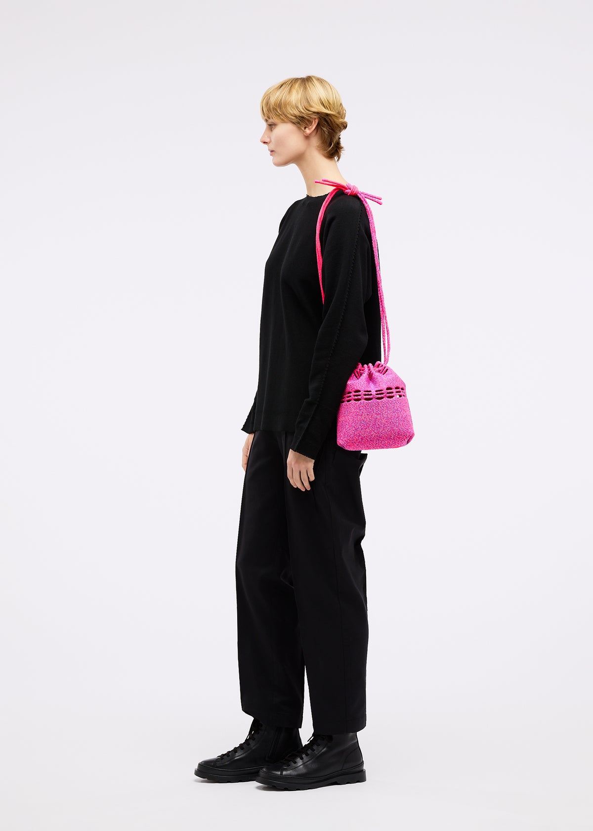MOKKO MELANGE MIX、バッグ&財布_ショルダーバッグ、着用画像1