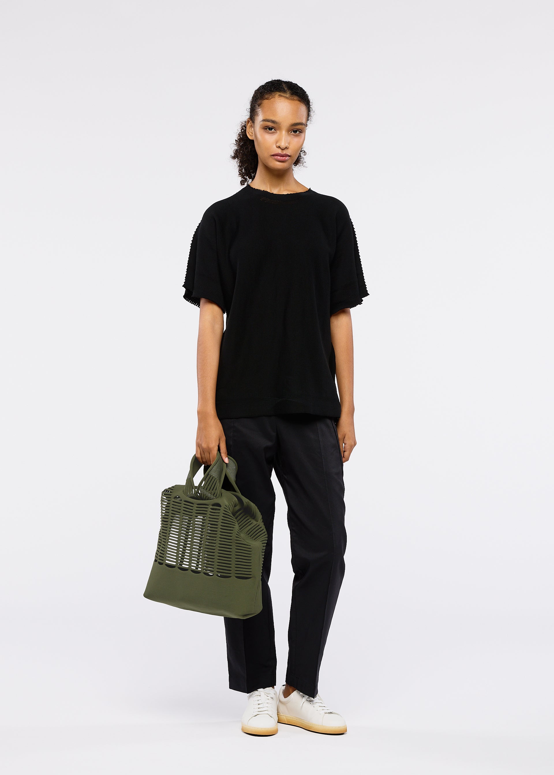 MOKKO TOWN SHOULDER、バッグ&財布_トートバッグ、着用画像2