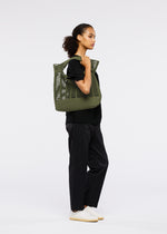 MOKKO TOWN SHOULDER、バッグ&財布_トートバッグ、着用画像3