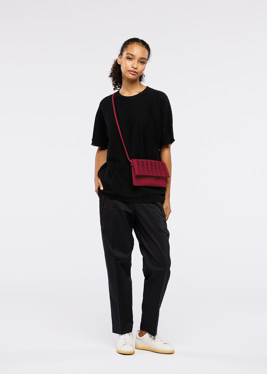 MOKKO FLAP POUCH、バッグ&財布_ショルダーバッグ、着用画像1