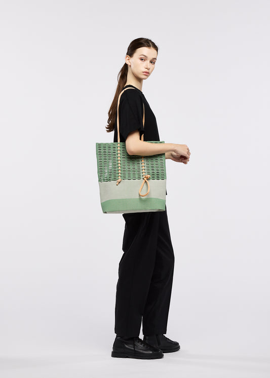 MOKKO KNOT、バッグ&財布_トートバッグ、着用画像1