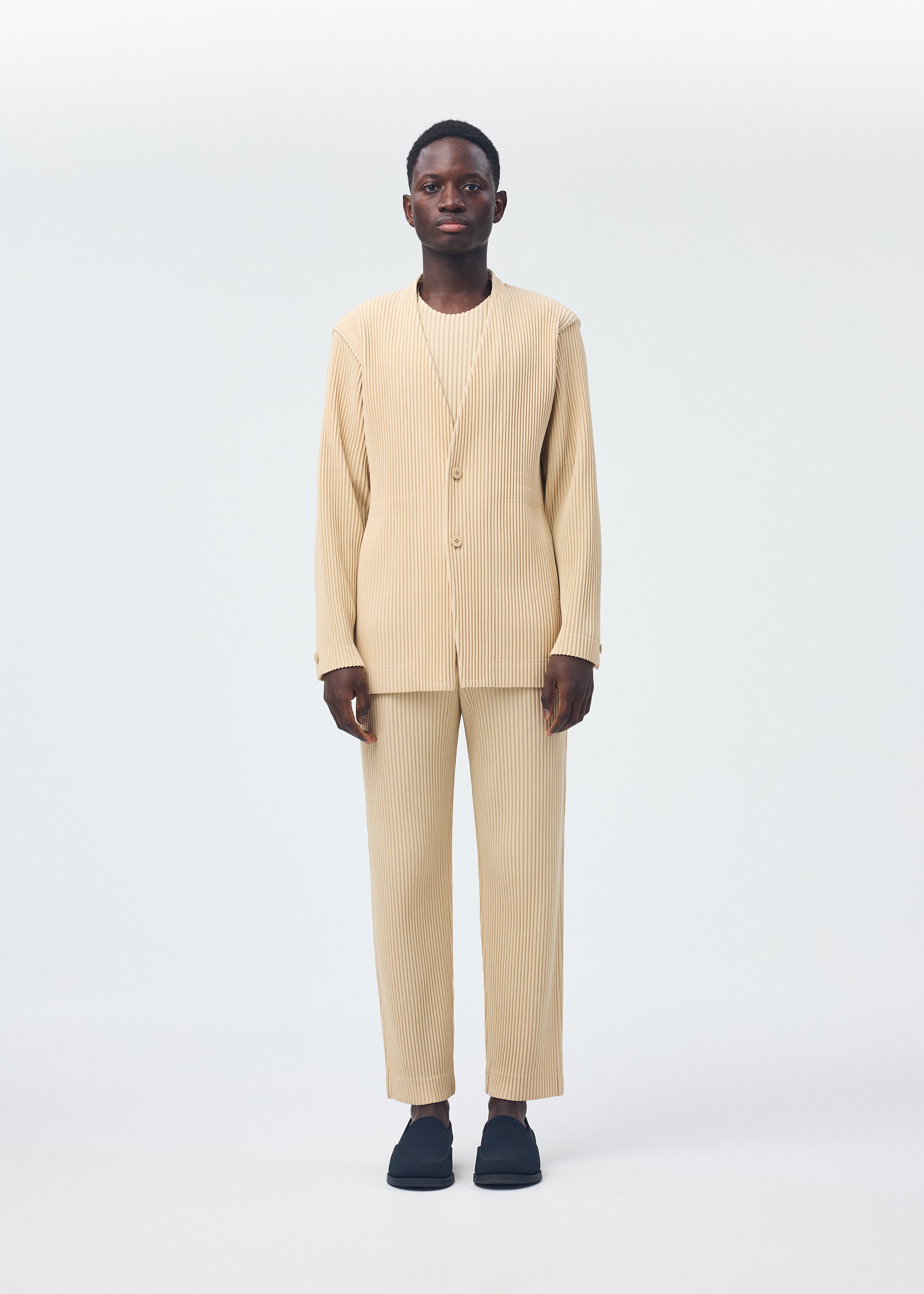 TAILORED PLEATS 2、メンズ_ジャケット&コート_ジャケット＆ブルゾン、着用画像1