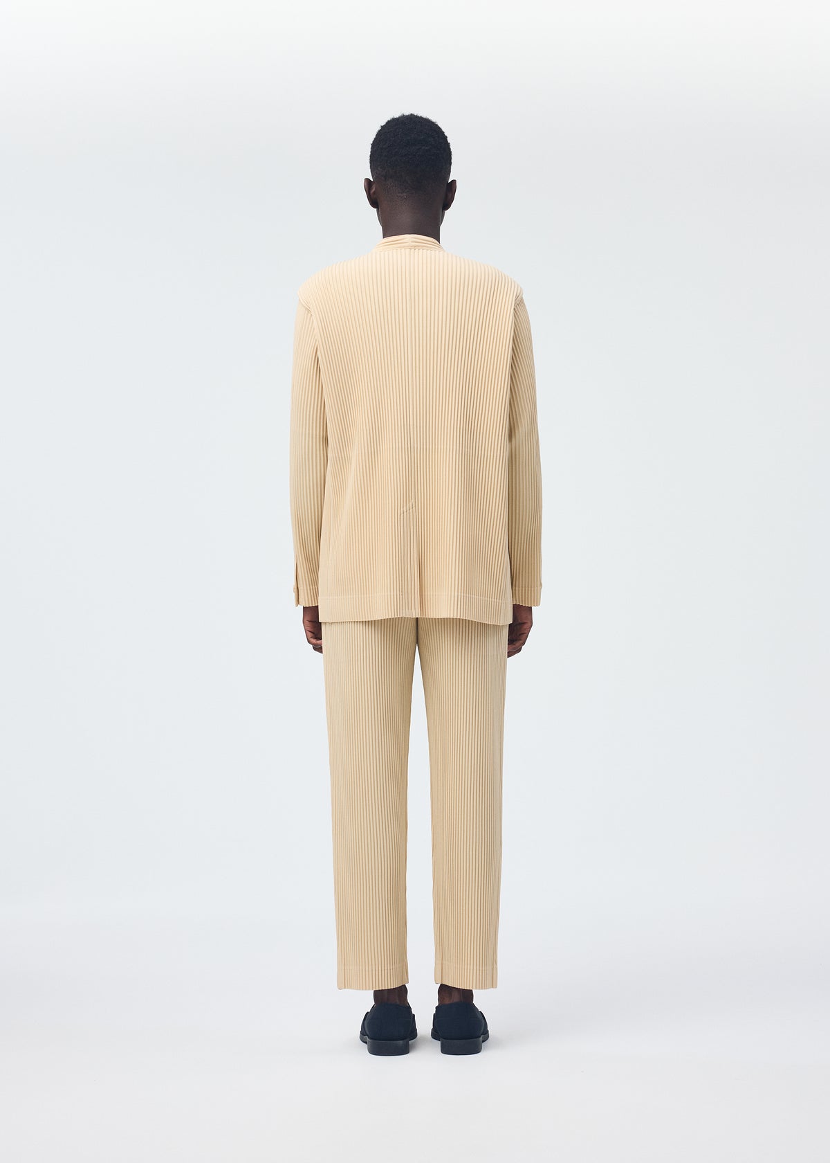 TAILORED PLEATS 2、メンズ_パンツ、着用画像3