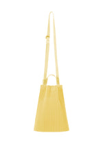 DRAWSTRING PLEATS BAG、バッグ&財布_ショルダーバッグ、イエロー