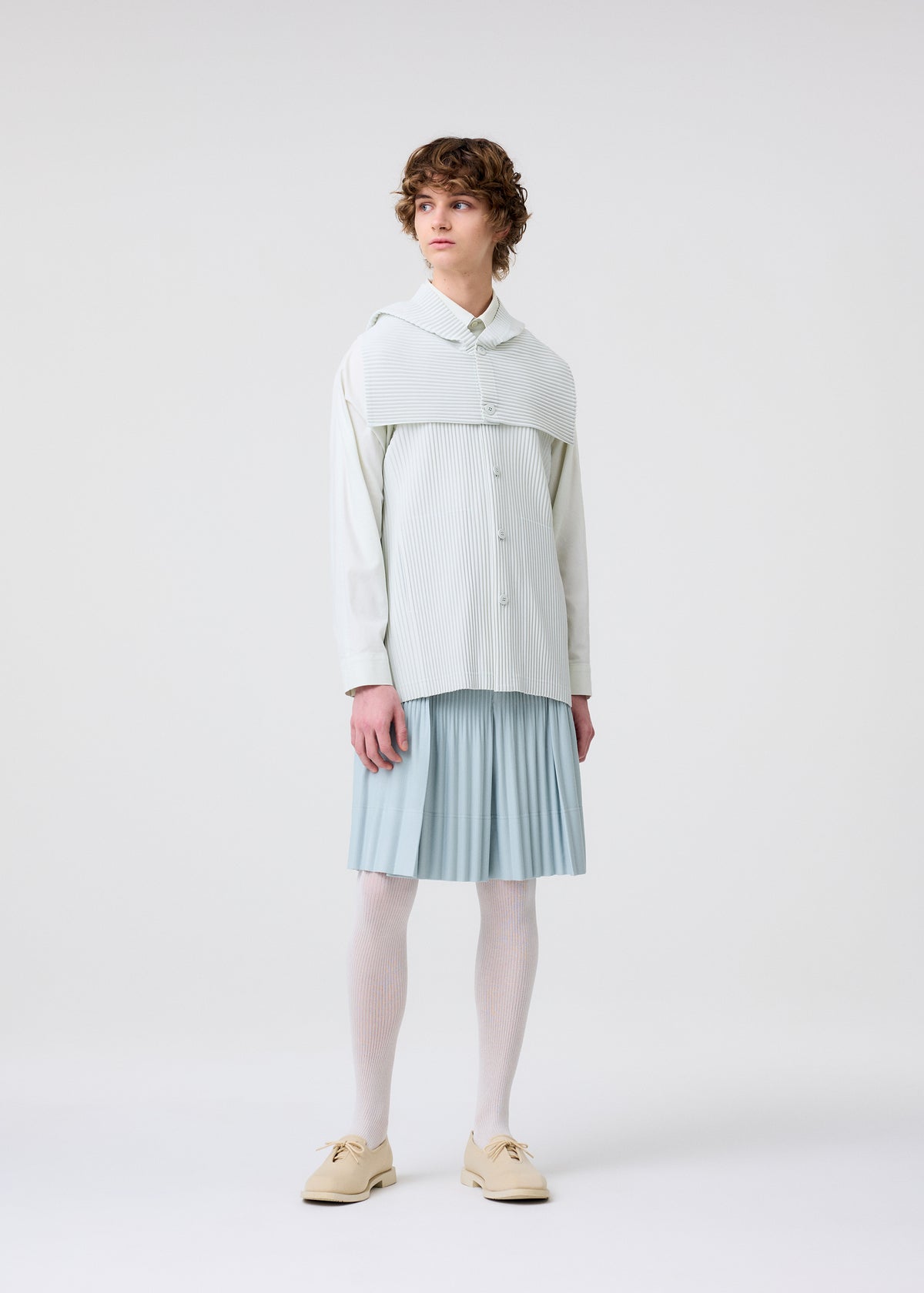 TAILORED PLEATS 3、メンズ_トップス_ベスト、着用画像1