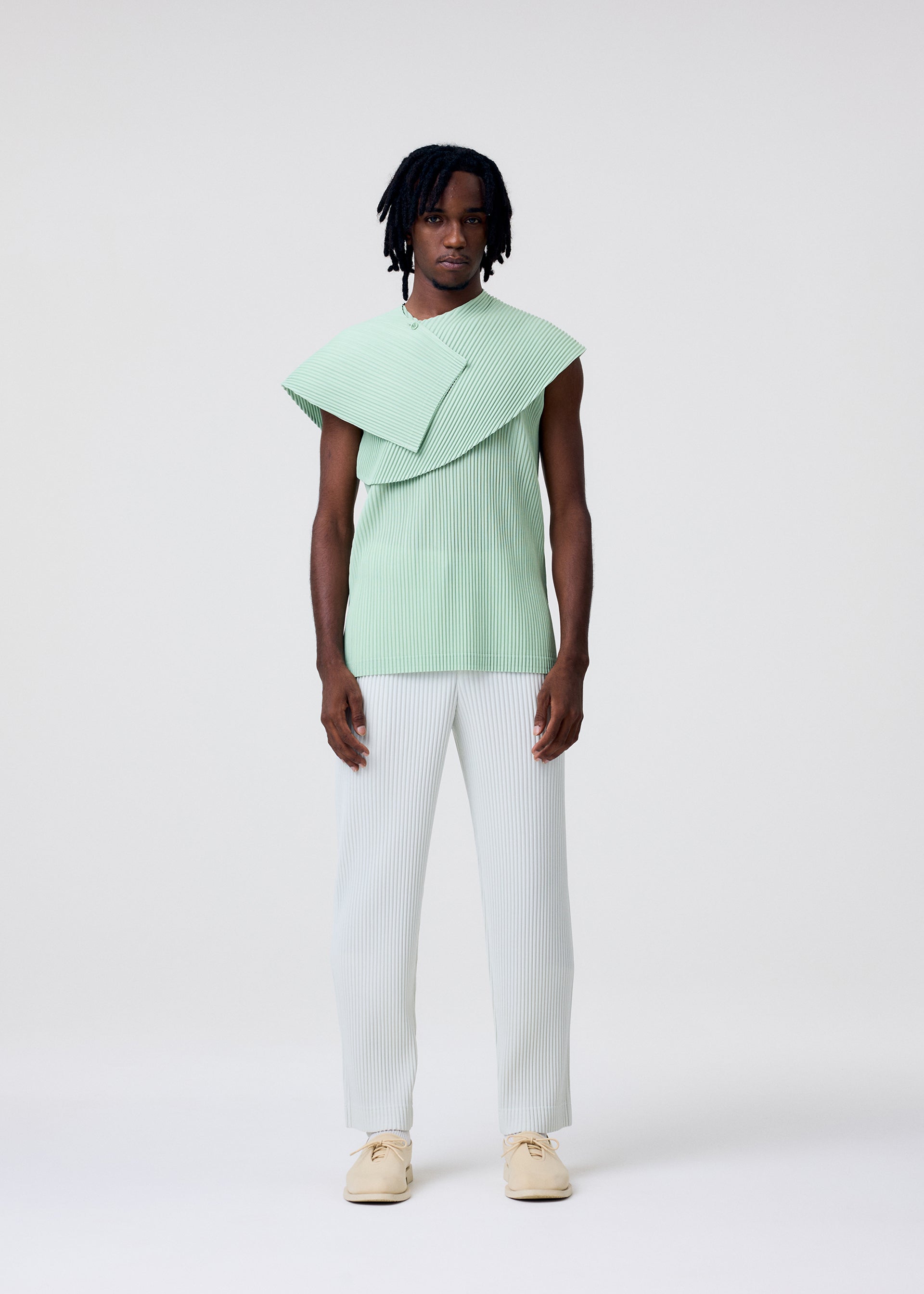 TAILORED PLEATS 3、メンズ_パンツ、着用画像1